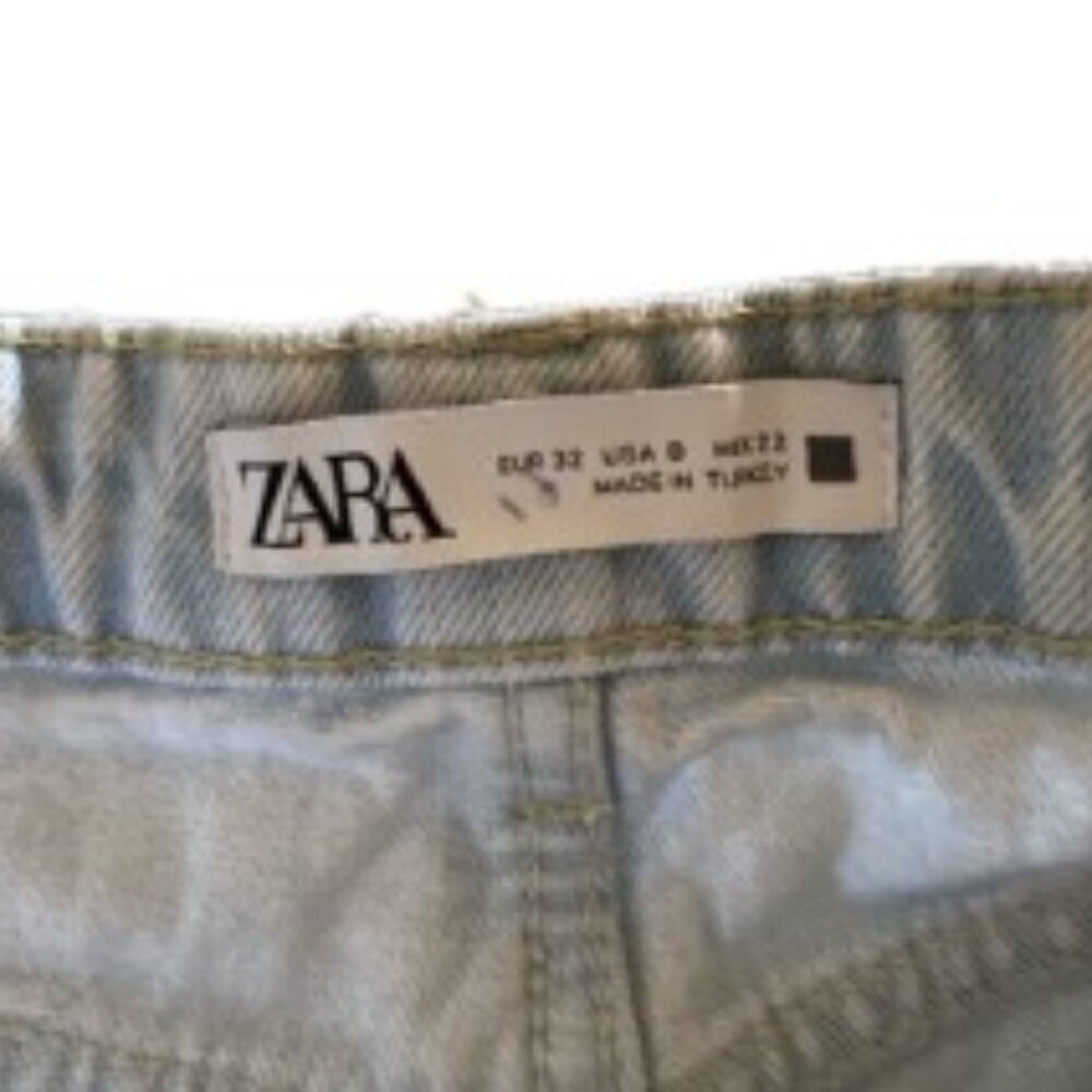 Zara Light Wash High Rise Jean Shorts 0 - Picture 2 of 3